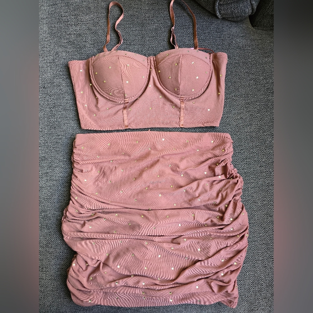 ✨️ Mauve 2 piece skirt set ✨️